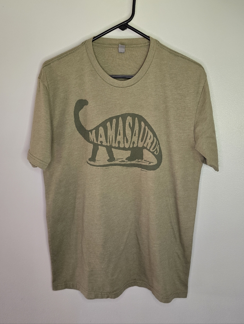 MAMASAURUS Graphic Tee in Olive